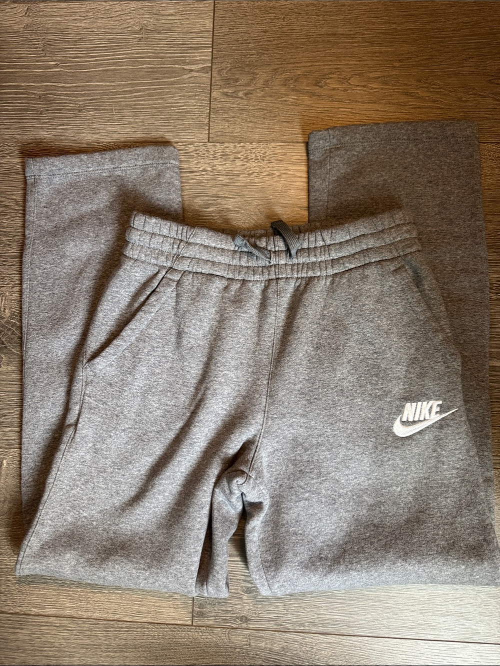 Nike Kids Gray Fleece Joggers with White Swoosh S16 - Picture 3 of 3